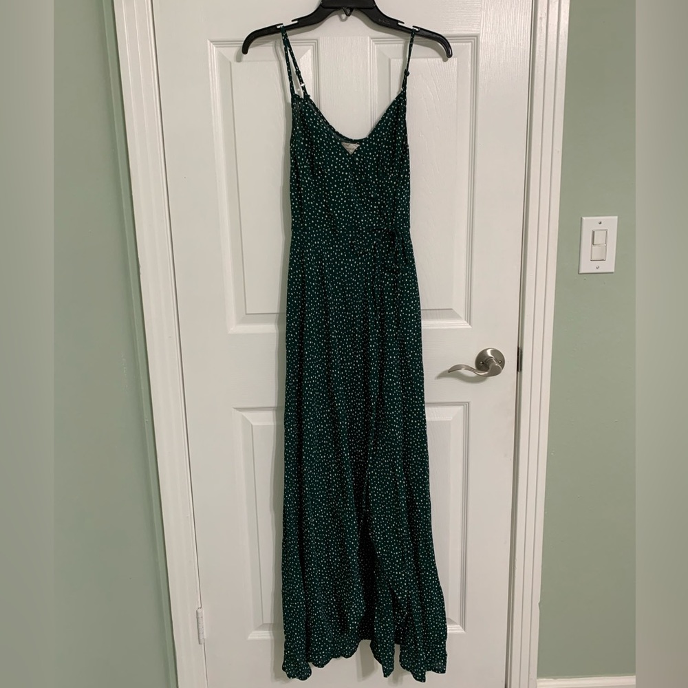 Like New Band of Gypsies Wrap Green and White Polka Dot Dress